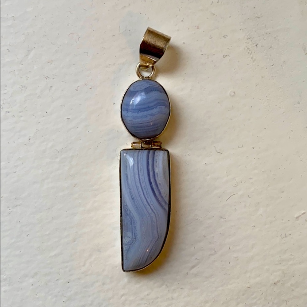 Necklace pendant